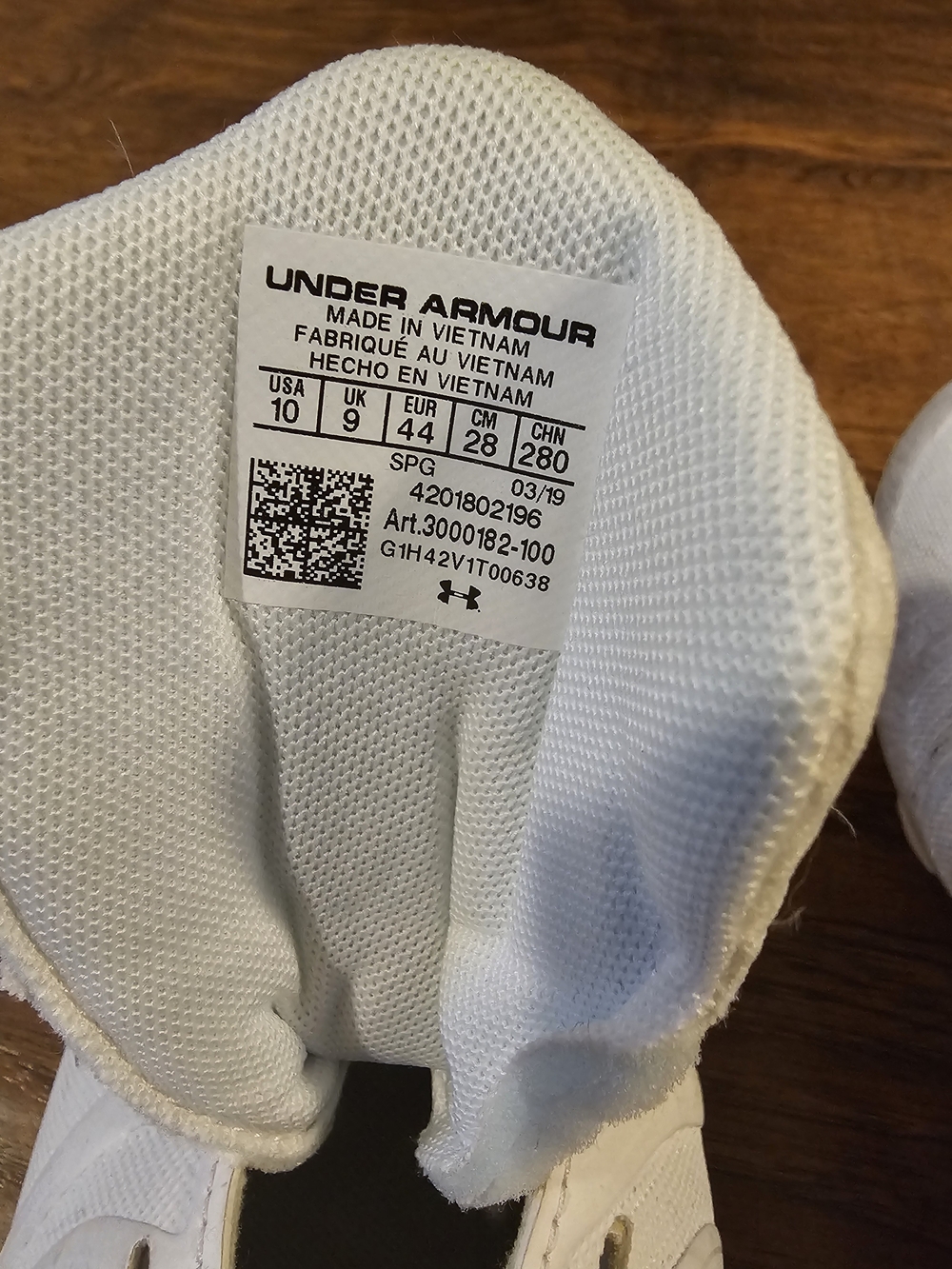Under Armour Nitro White Football Athletic Sneakers - Mens 10US - Picture 3 of 4